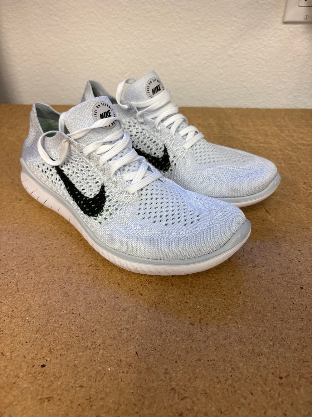 Nike Free RN Flyknit White Platinum Gray Women's Running Shoes Size 7 942839-100